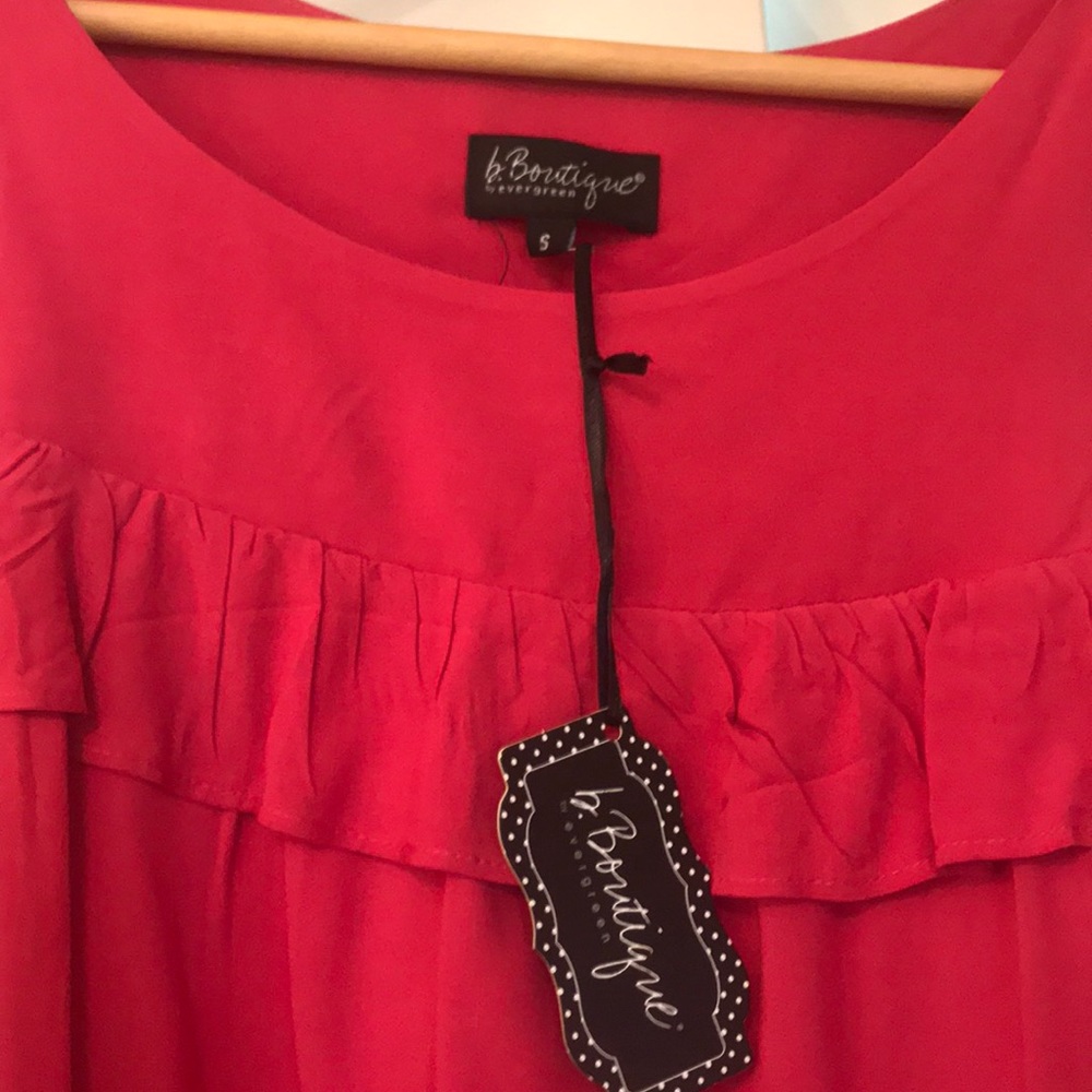 Cold Shoulder Blouse - Picture 2 of 3